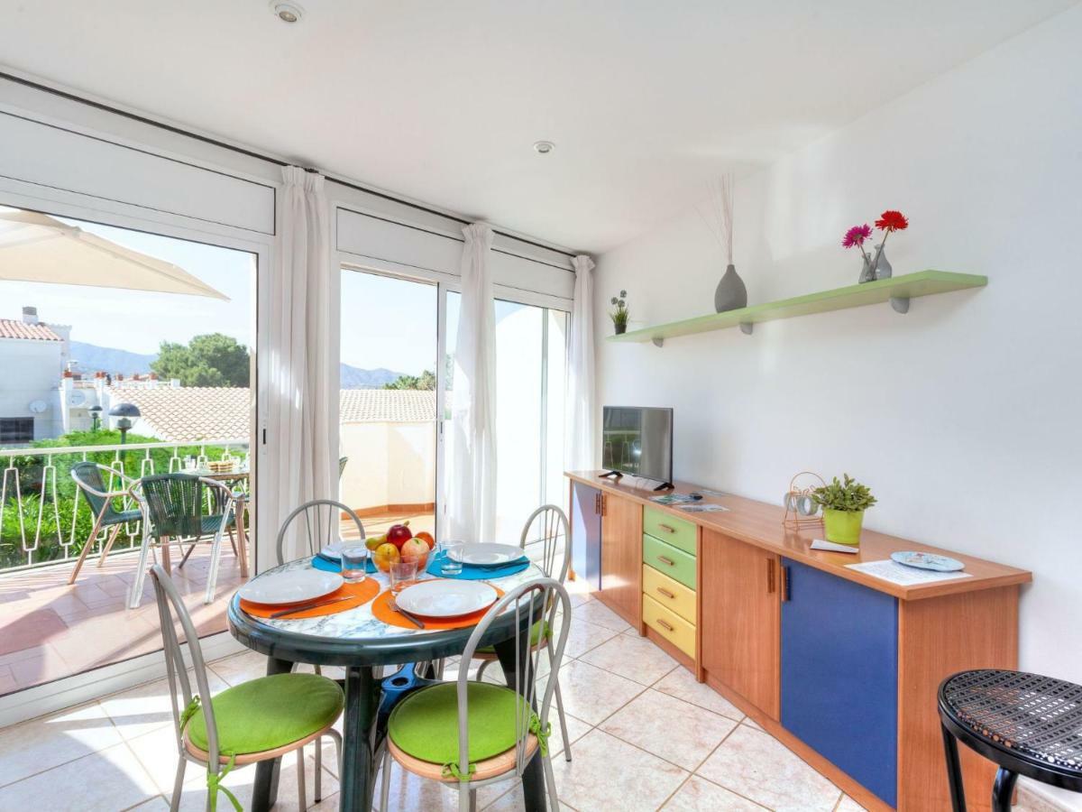 Apartment Palmiers I-1 By Interhome Llança 외부 사진